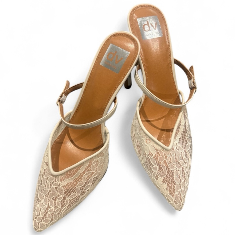 NWOT Dolce Vita Lace Pointed Heels - Size 9
